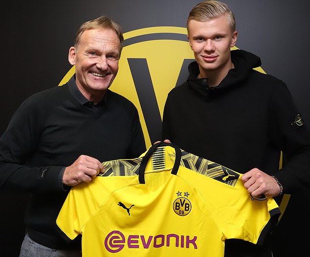 2025足协杯决赛前瞻：北京国安成就五冠荣耀？河南队新王加冕？（2025足协杯决战前瞻：北京国安剑指五冠，河南队能否加冕新王？）